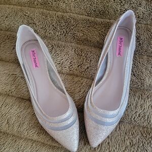 Betsey Johnson flats